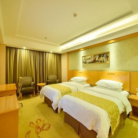 Vienna Classic Hotel Shanghai Hongqiao Airport Wuzhong Road Exterior photo